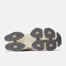 Tênis New Balance 9060